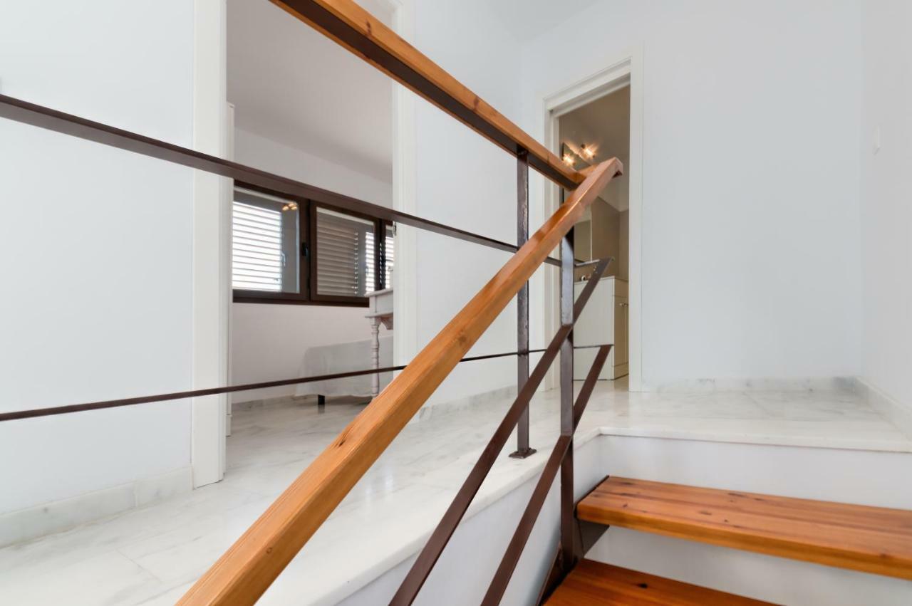 Apartamentos Villas Flamenco Rentals โกนิล เด ลาฟรอนเตรา ภายนอก รูปภาพ
